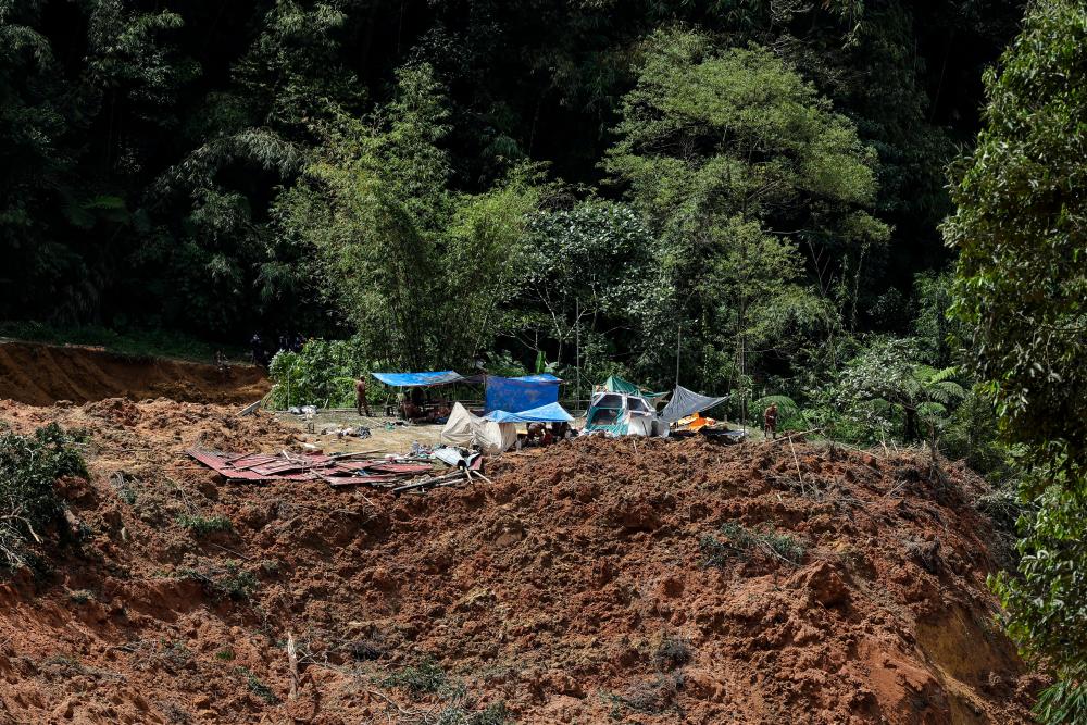 Landslide : Singapore leaders convey condolences to Malaysian counterparts Landslide : Singapore leaders convey condolences to Malaysian counterparts