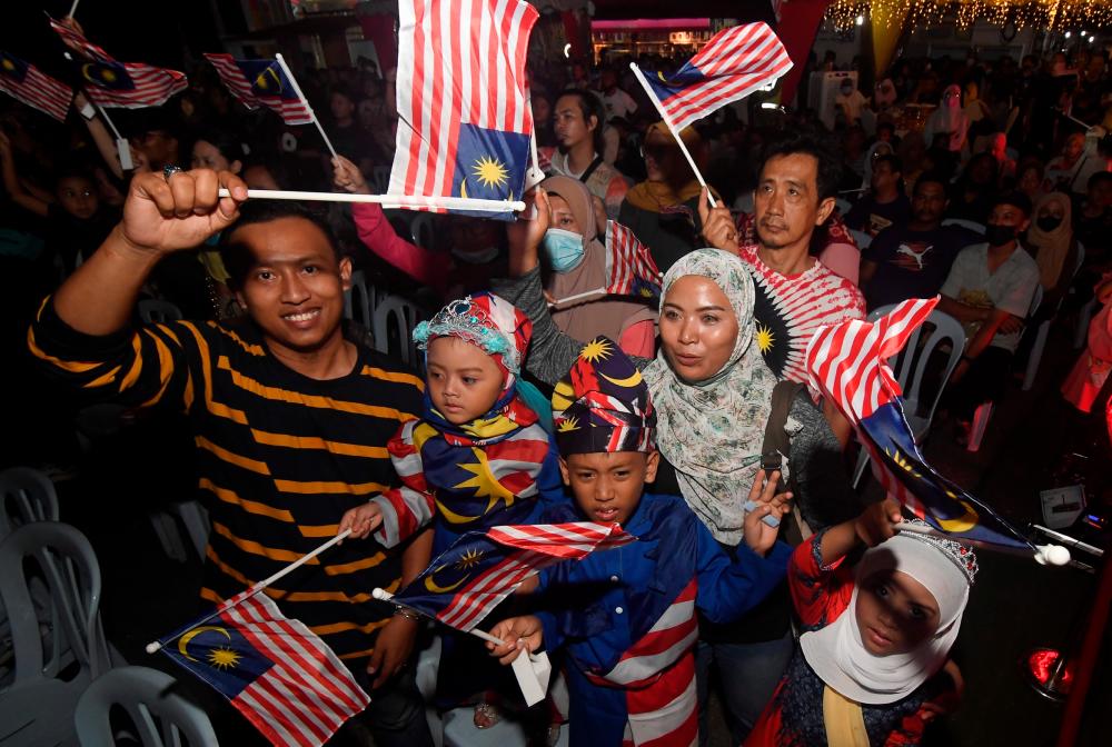 Lebih 1,000 pengunjung meriahkan sambutan Hari Kebangsaan di PKNS Uptown Shah Alam