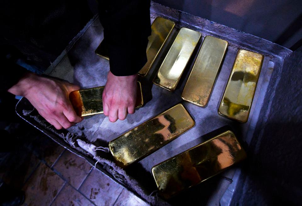 London ban on imports of Russian gold, sanctions on oil and coal imports London ban on imports of Russian gold, sanctions on oil and coal imports