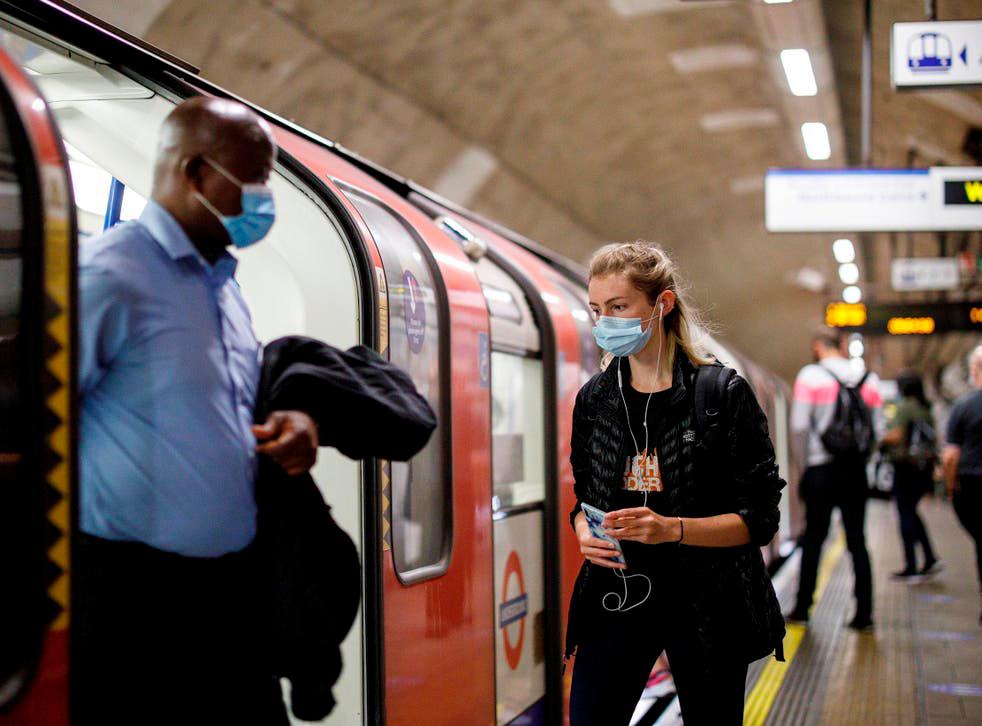 London mayor calls to retain face coverings on public transport London mayor calls to retain face coverings on public transport