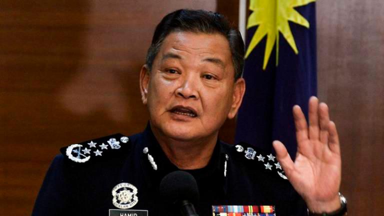 Macau Scam, judi dalam talian: Kertas siasatan babit pegawai, anggota polis akan dibuka - KPN Macau Scam, judi dalam talian: Kertas siasatan babit pegawai, anggota polis akan dibuka - KPN