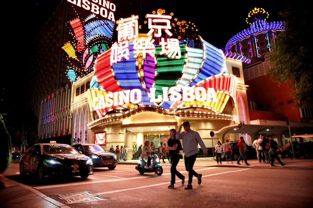 Macau shuts most businesses amid Covid outbreak, casinos stay open Macau shuts most businesses amid Covid outbreak, casinos stay open