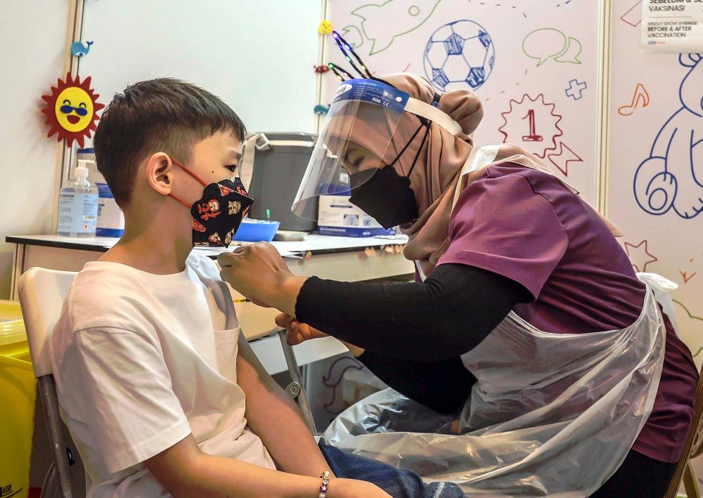 Malacca targets 50% of children to be vaccinated by end of the month Malacca targets 50% of children to be vaccinated by end of the month