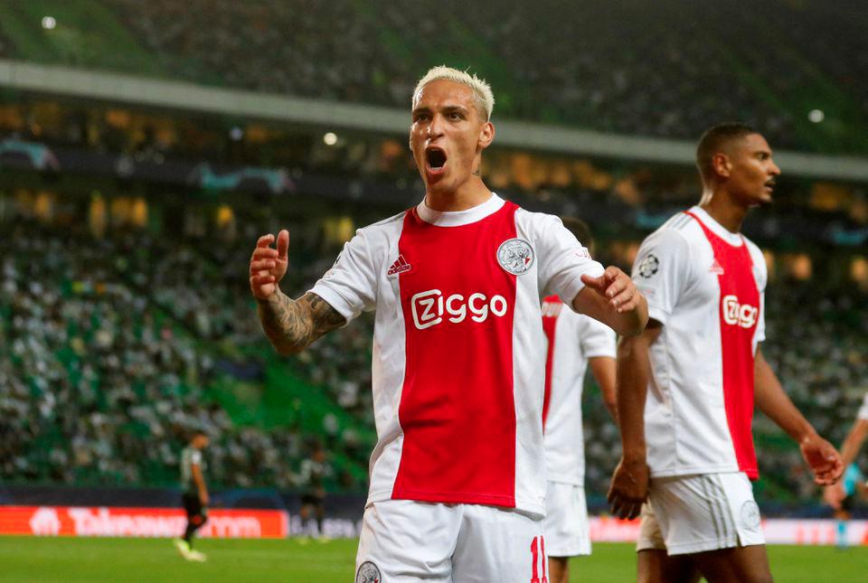 Man United agree deal with Ajax to sign Brazil winger Antony : Reports