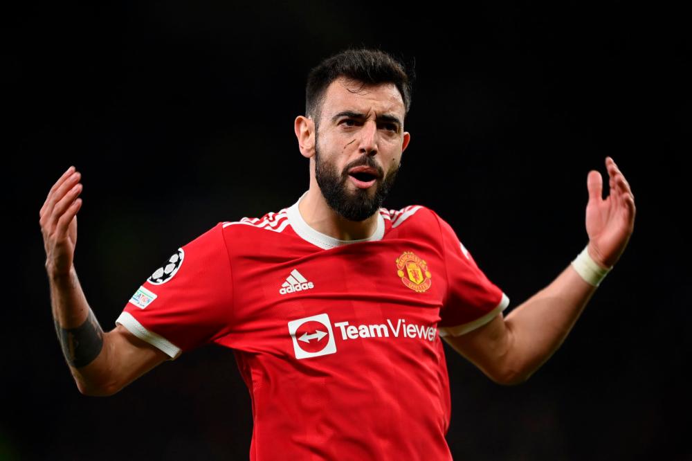 Man United’s Fernandes to sign new five-year deal Man United’s Fernandes to sign new five-year deal