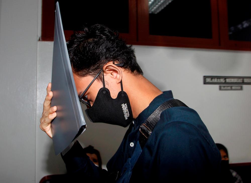 Man fined RM10,000 for initiating transmission of offensive images of ex-girlfriend Man fined RM10,000 for initiating transmission of offensive images of ex-girlfriend