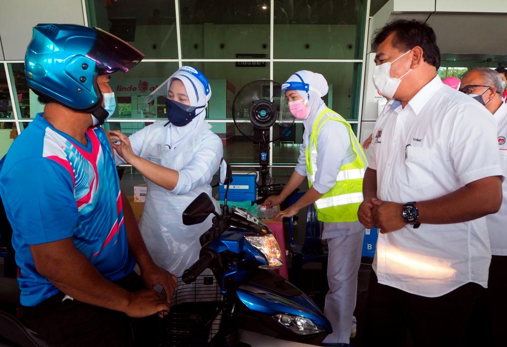 Melaka Hospital bed usage near critical level, field hospital soon in Jasin â Exco