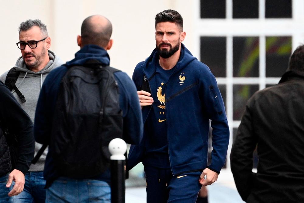 Messi’s Argentina and champions France jet to World Cup