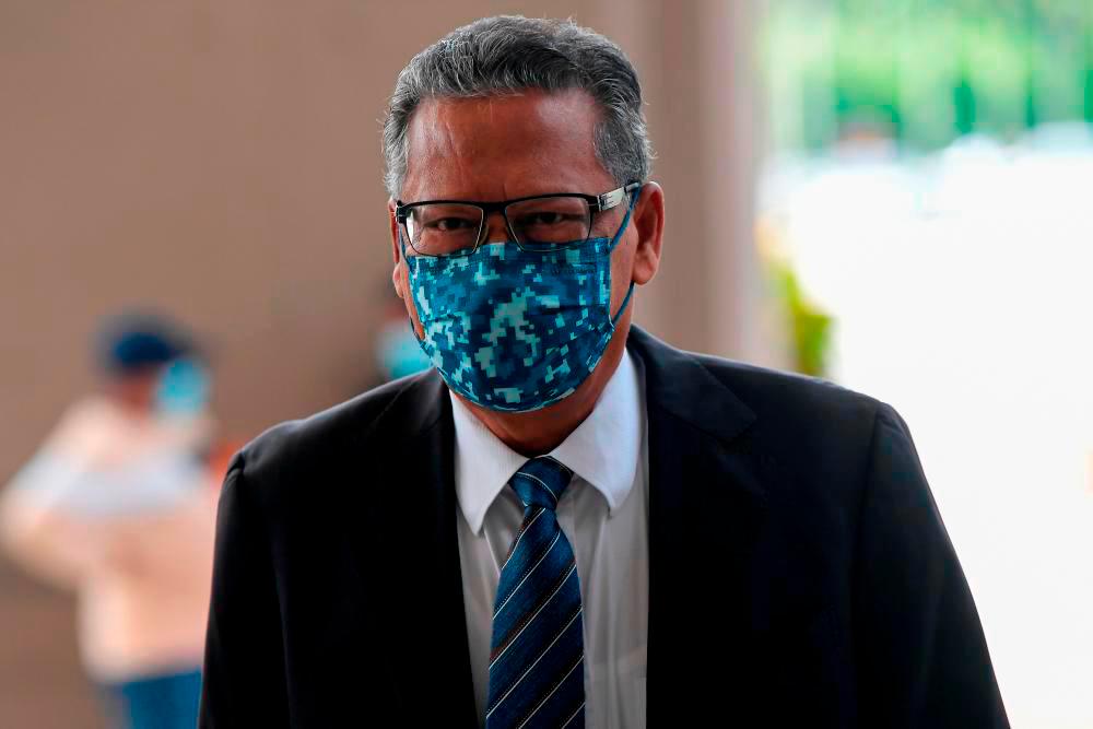 Mohamed Apandi’s suit against Tun Mahathir, govt: Terms of settlement come under OSA