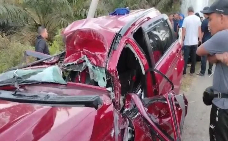 Mother and two children killed in Dungun SUV crash