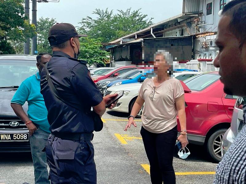 Motorists irked by ‘sudden’ parking fees move