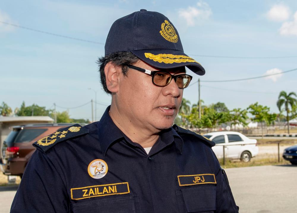 Motorists urged to renew driving licences, road tax before Sept 30