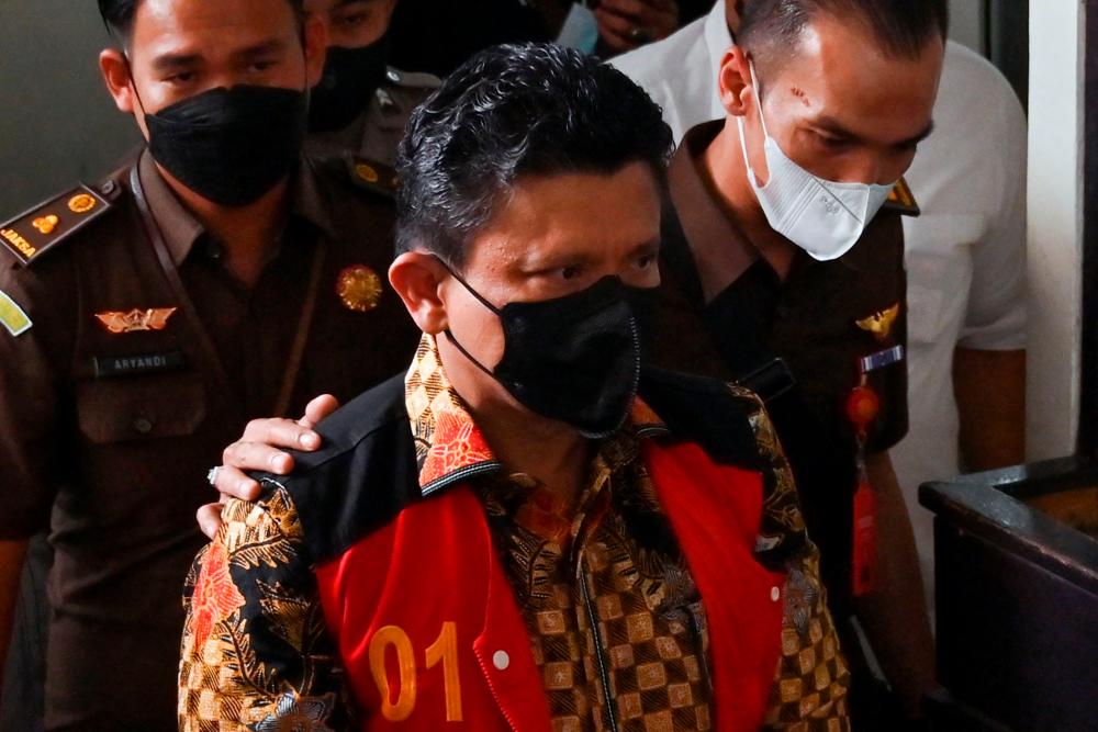 Murder trial of high-ranking Indonesian police official begins Murder trial of high-ranking Indonesian police official begins