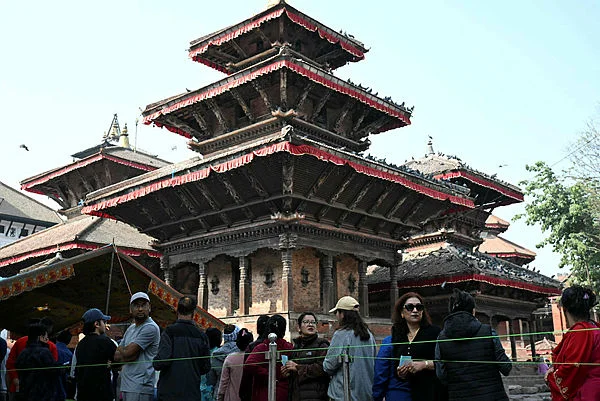 NEPAL-POLITICS-VOTE-053822_ Nepal votes in key post-uprising polls