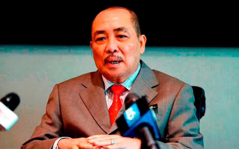 News clipping on meeting between Sabah CM, Deputy CM and Yang Dipertua Negeri is false