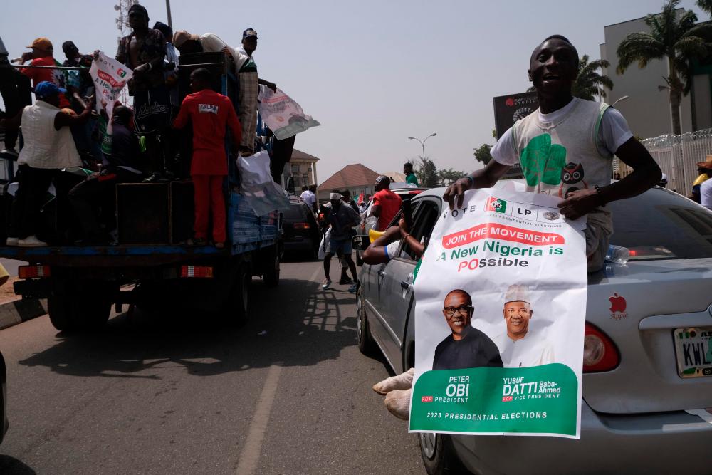 Nigerians struggle with costs of living as election draws near