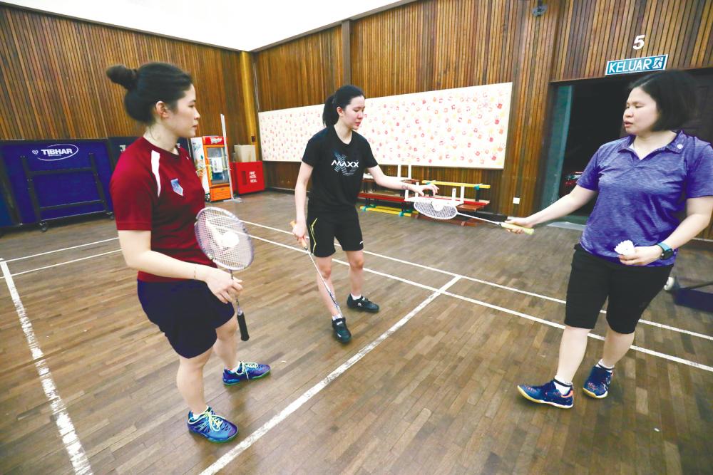 No glitter for deaf gold medallists No glitter for deaf gold medallists