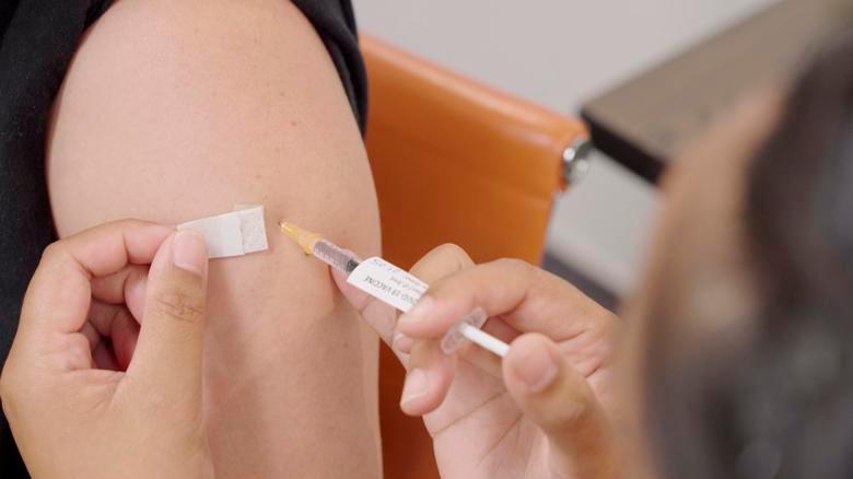 âNo jab, no jobâ: Covid vaccines made compulsory for Fiji civil servants