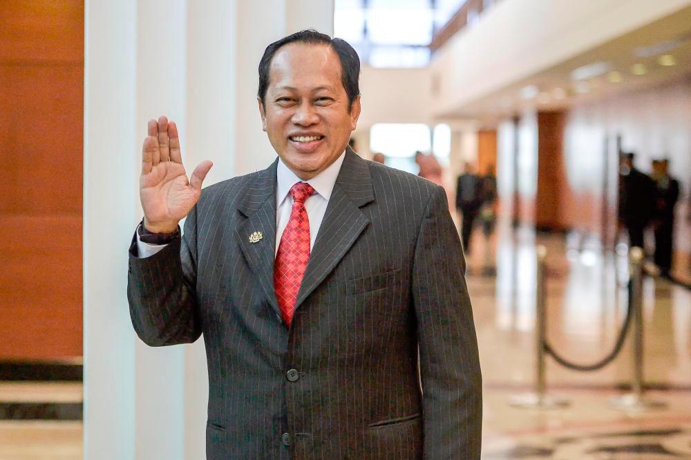 Not right for 12 PN ministers to send letter on GE15 to King: Umno sec-gen