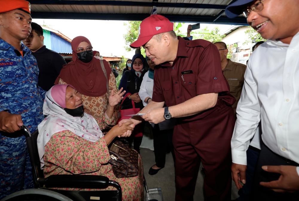 Notis kekosongan kerusi: Empat Ahli Parlimen Sabah telah hantar jawapan: Hajiji
