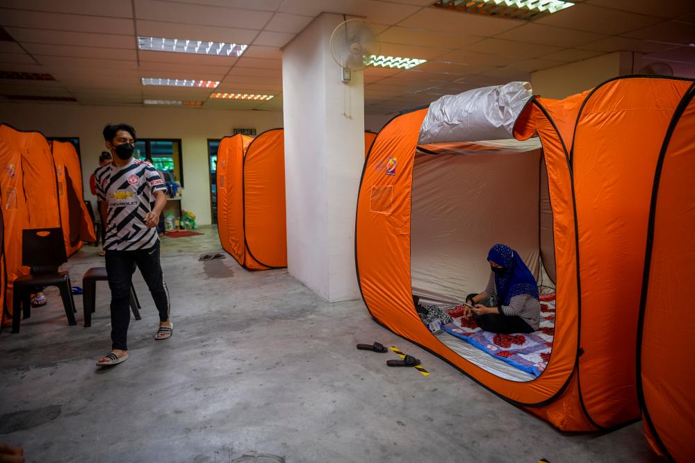 Number of flood victims rises in Terengganu, drops in Kelantan