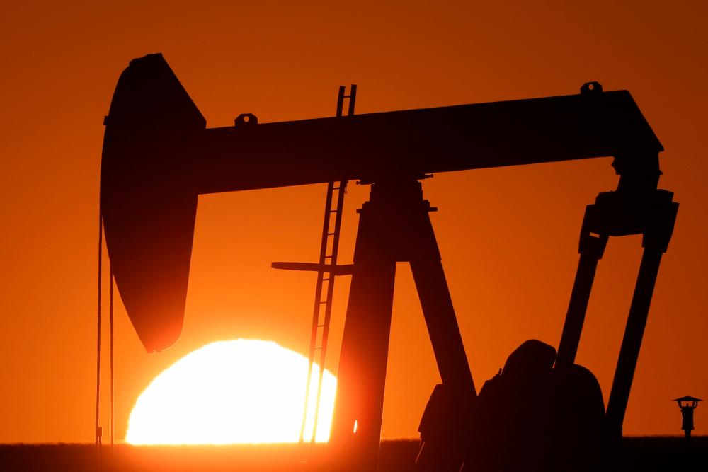 Oil prices rise 1% in choppy trade on China demand hopes Oil prices rise 1% in choppy trade on China demand hopes