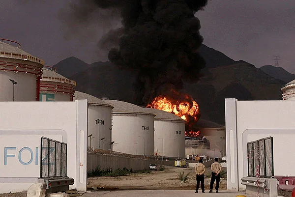 Oil_loading_suspended_at_UAE_s_Fujairah_after_drone_interception_fire Oil loading suspended at UAE's Fujairah after drone interception fire