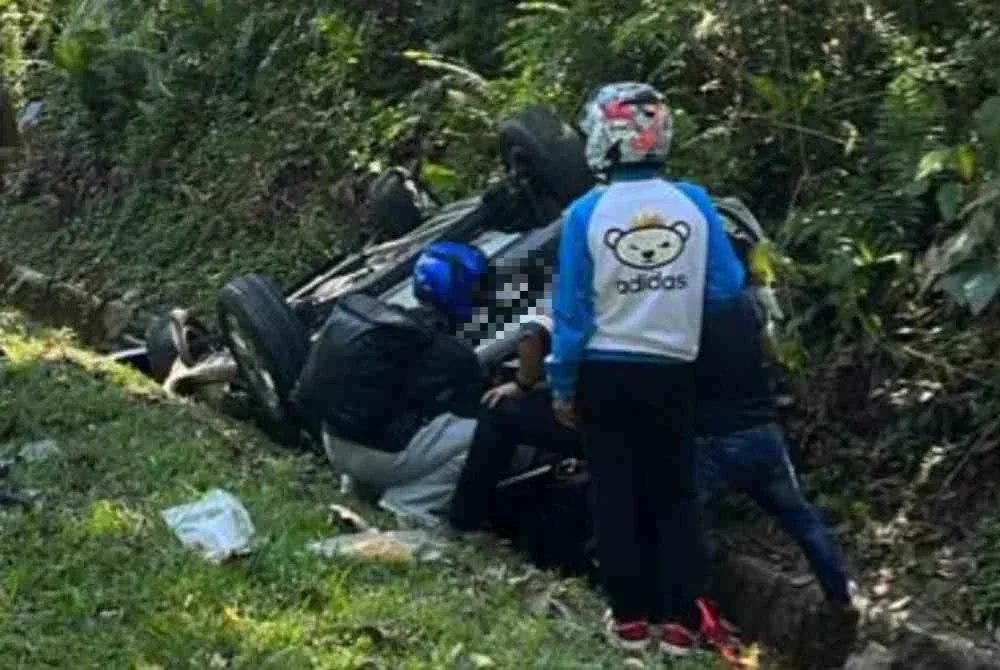 One_dead__five_injured_in_two-vehicle_crash_on_JRTB (1)