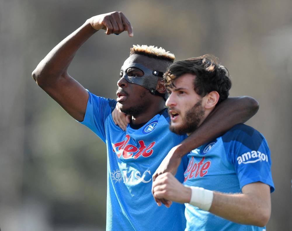 Osimhen and Kvaratskhelia combine at Spezia to send Napoli 16 clear Osimhen and Kvaratskhelia combine at Spezia to send Napoli 16 clear