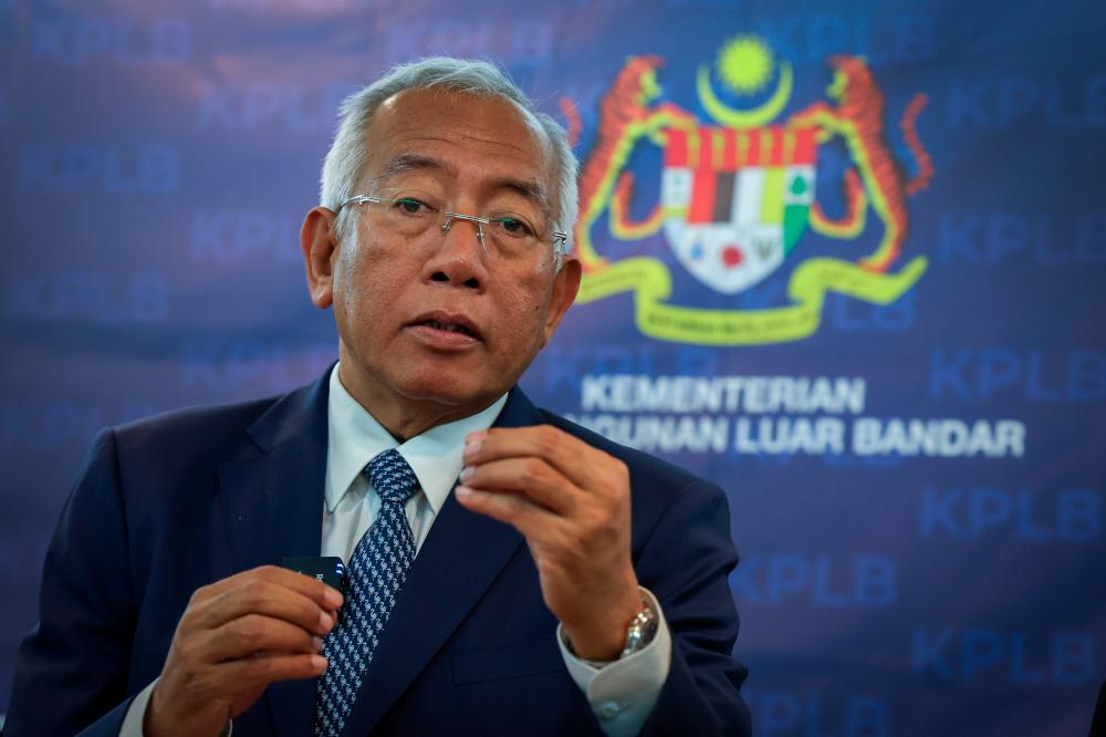Over 10% of Orang Asli children drop out of school: Mahdzir