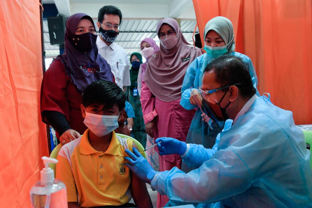 Over 800,000 children in M'sia given first dose of Covid-19 vaccine Over 800,000 children in M'sia given first dose of Covid-19 vaccine