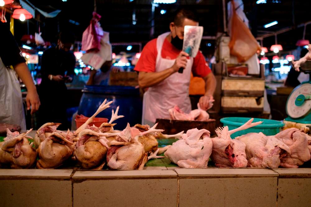 Over RM500,000 in compounds issued to chicken, egg producers,wholesalers, retailers: KPDNHEP