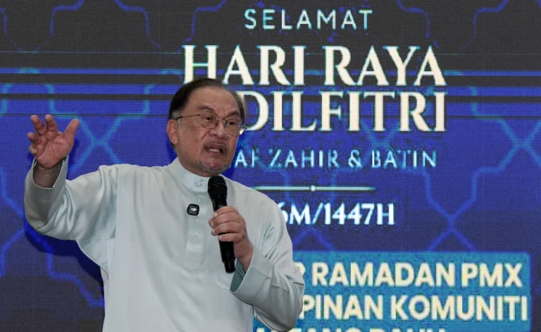 PM Anwar urges moderate Aidilfitri amid economic uncertainty