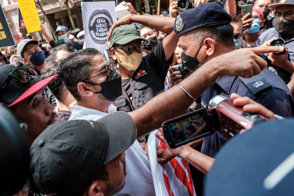 PKR Youth chief among 29 probed over cost of living protest