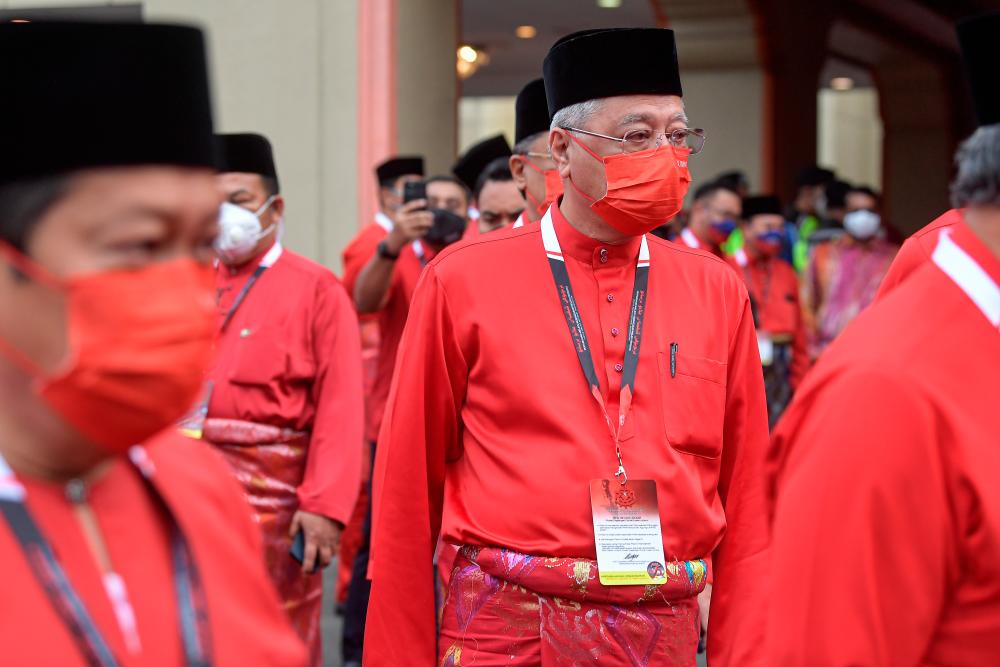 PM to attend special meeting of Umno political bureau, Supreme Council today PM to attend special meeting of Umno political bureau, Supreme Council today