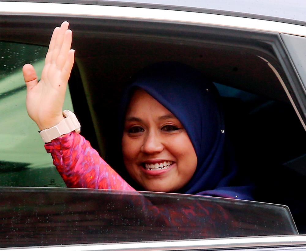 PM to chair meeting on rising cost of living on Thursday: Mustapa