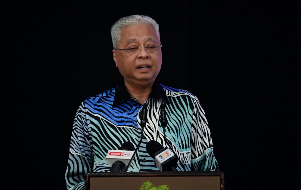 PM urges women entrepreneurs to inculcate Malaysian Family spirit (Updated) PM urges women entrepreneurs to inculcate Malaysian Family spirit (Updated)