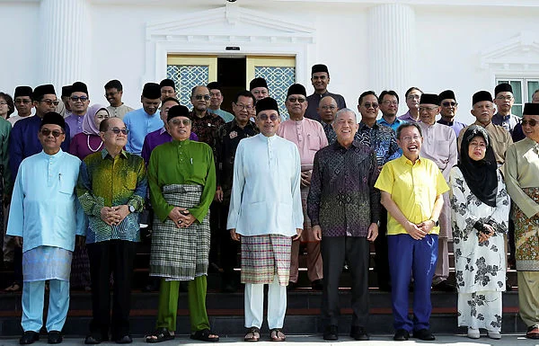 PM Anwar chairs special development meeting in Sarawak