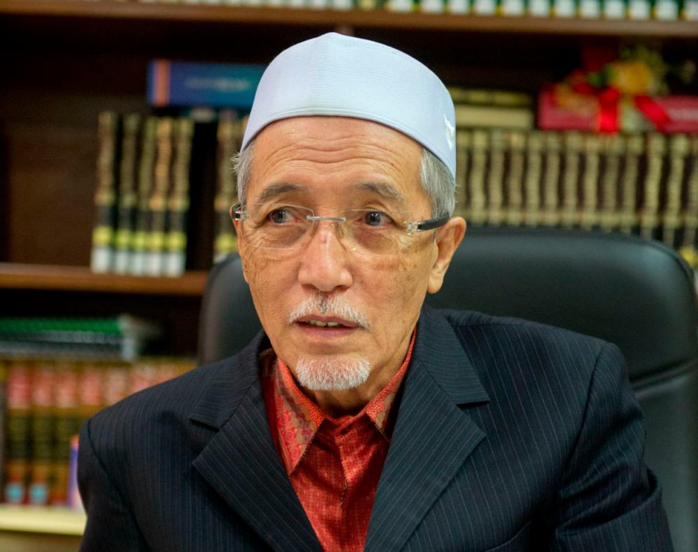 PRU15: Rumah ibadat zon aman daripada pengaruh parti politik - Mufti Kelantan PRU15: Rumah ibadat zon aman daripada pengaruh parti politik - Mufti Kelantan