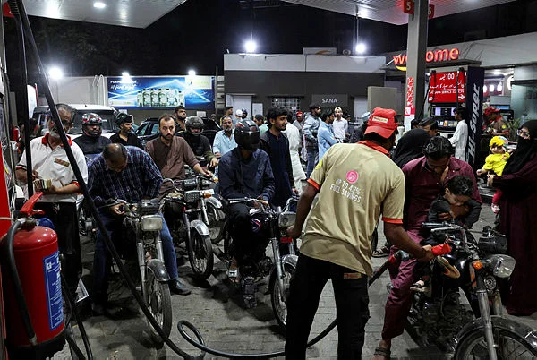 Pakistan_announces_fuel-saving_measures_amid_West_Asia_crisis Pakistan announces fuel-saving measures amid West Asia crisis