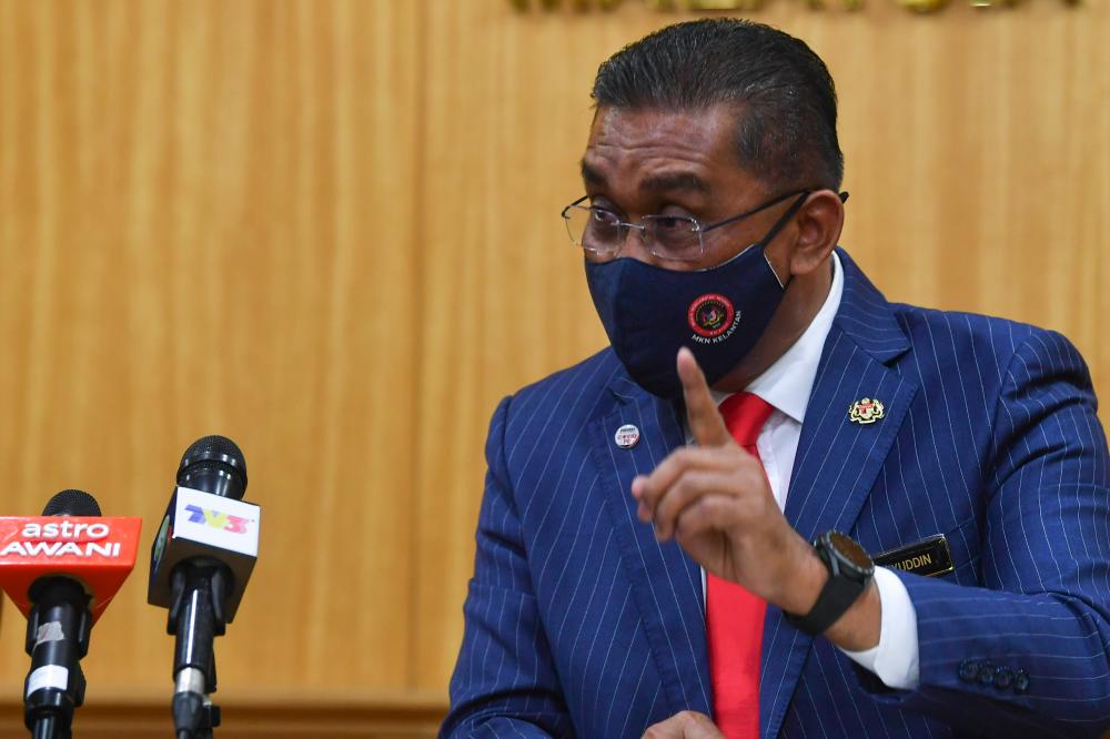 Parliament postponed on legal grounds to facilitate fight against Covid-19 - Takiyuddin Parliament postponed on legal grounds to facilitate fight against Covid-19 - Takiyuddin
