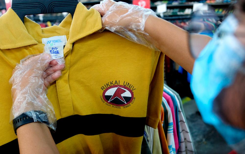 Peka calls govt to reconsider use of disposable glove in clothing stores