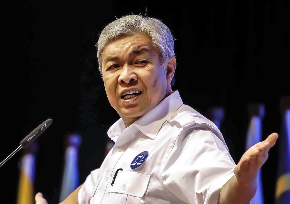 Pelantikan Zahid dibuat berdasarkan hierarki parti: Ahmad Maslan Pelantikan Zahid dibuat berdasarkan hierarki parti: Ahmad Maslan