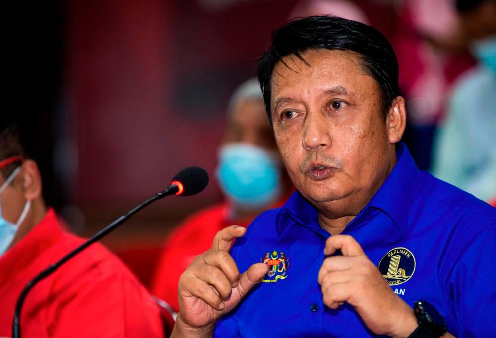 Pelantikan semula Ahmad Jazlan sebagai Pengerusi Felcra ditangguhkan: PM