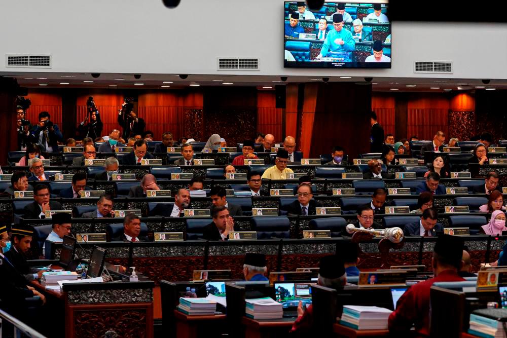 Pembentangan Bajet 2023 bukan sia-sia walaupun sekiranya Parlimen dibubar: Tengku Zafrul