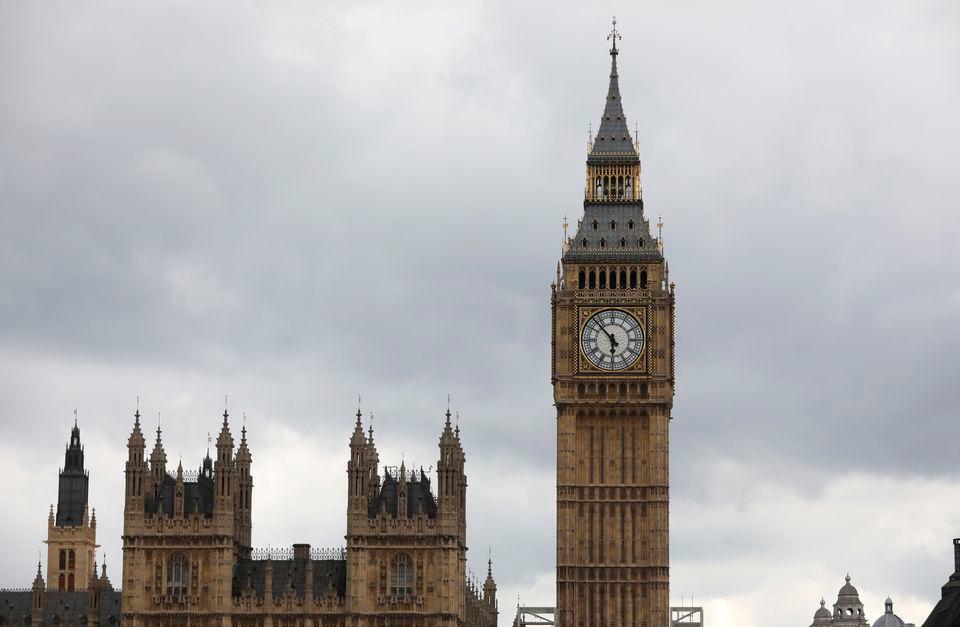Pemilihan Perdana Menteri baharu UK ditangguhkan akibat ancaman siber Pemilihan Perdana Menteri baharu UK ditangguhkan akibat ancaman siber