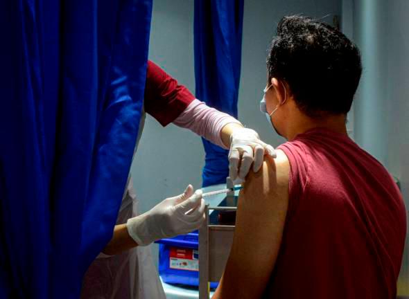 Penang targets all adults get booster dose by end of February