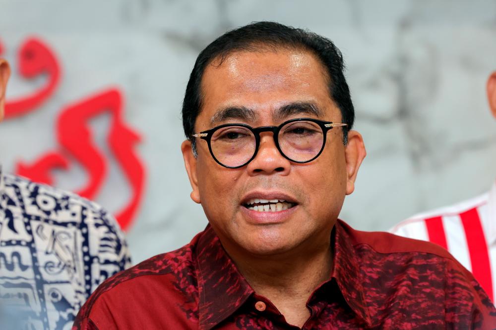Penggantungan keahlian tidak jejas perjalanan Umno Johor: Khaled Nordin