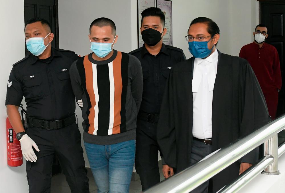 Peniaga dipenjara 13 tahun sebabkan kematian kekasih ibu
