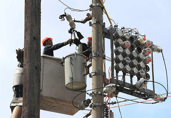 Philippines halts electricity spot sales over Iran war risks